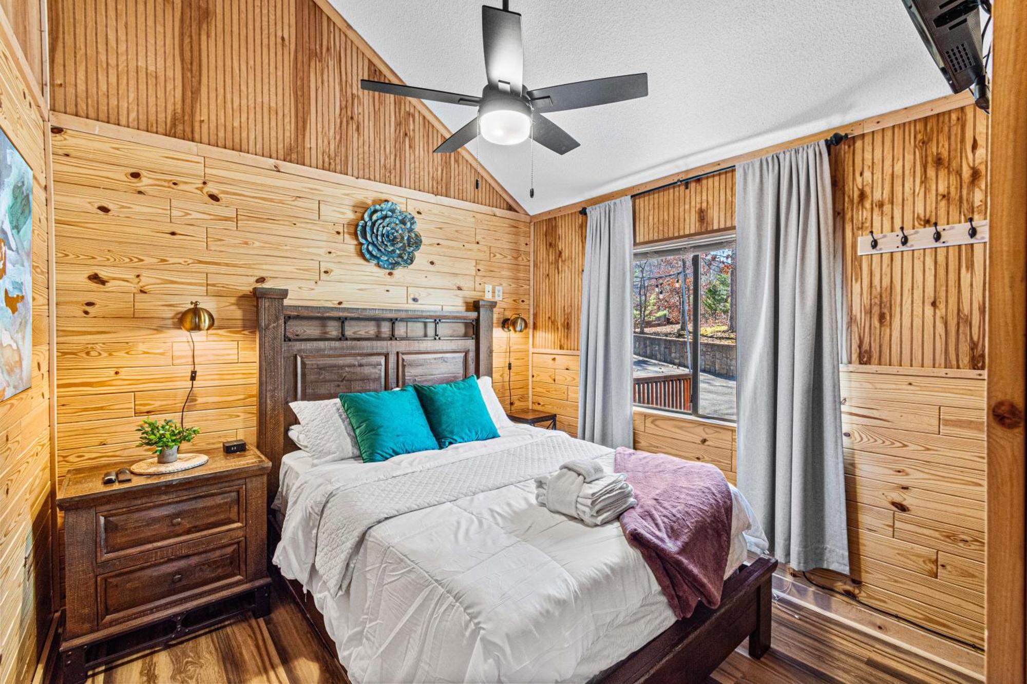 The Family Stone Luxe Cabin Sleeps 12 Hot Tub Dogfriendly Dollywood Pigeon Forge Buitenkant foto
