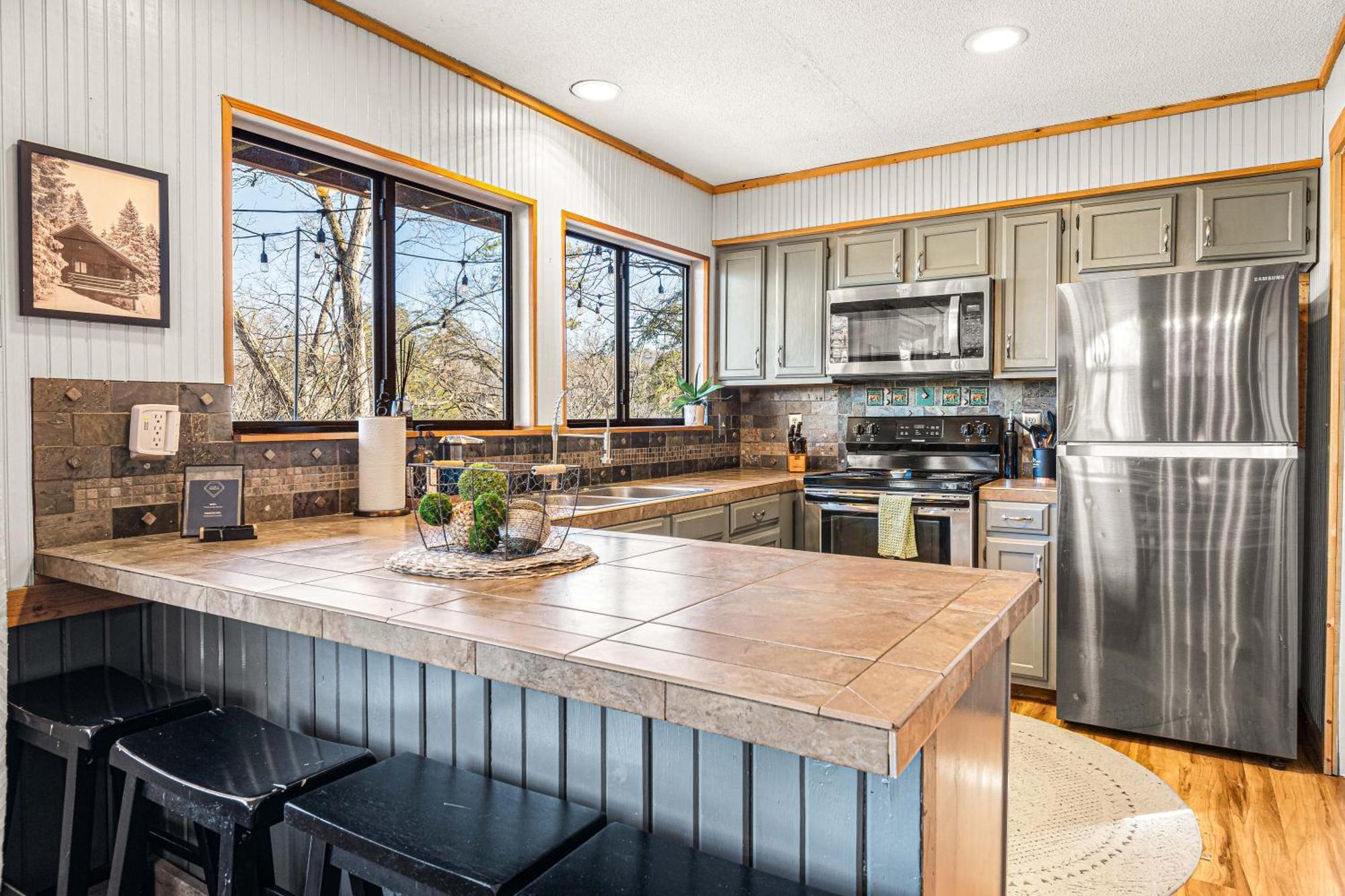 The Family Stone Luxe Cabin Sleeps 12 Hot Tub Dogfriendly Dollywood Pigeon Forge Buitenkant foto