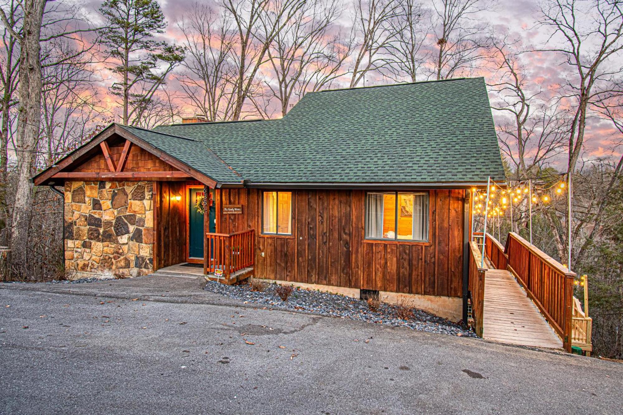 The Family Stone Luxe Cabin Sleeps 12 Hot Tub Dogfriendly Dollywood Pigeon Forge Buitenkant foto